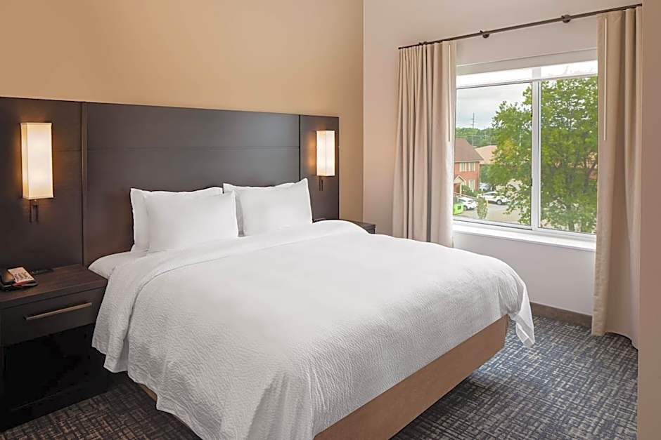 Residence Inn by Marriott Detroit Farmington Hills