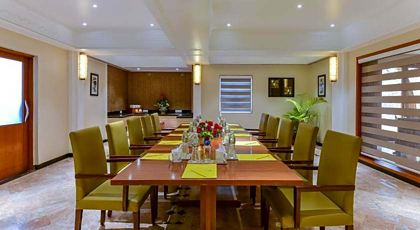 Lemon Tree Premier, The Atrium, Ahmedabad