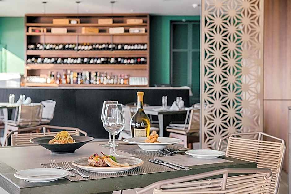 Villa Di Mare Seaside Suites