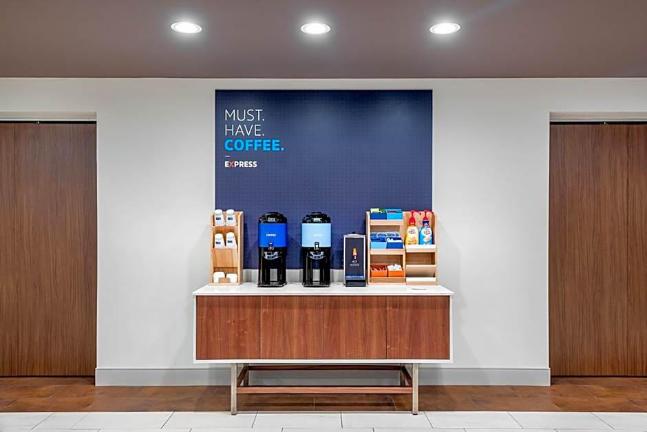 Holiday Inn Express and Suites Punta Gorda By IHG