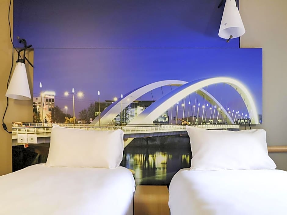 ibis Lyon Gerland Merieux