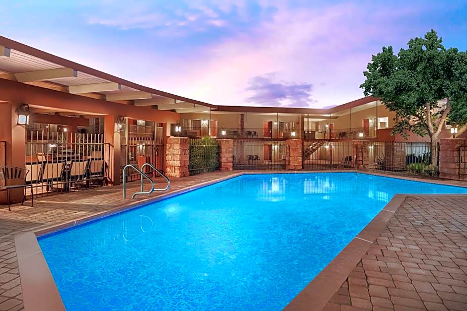 Best Western Red Hills