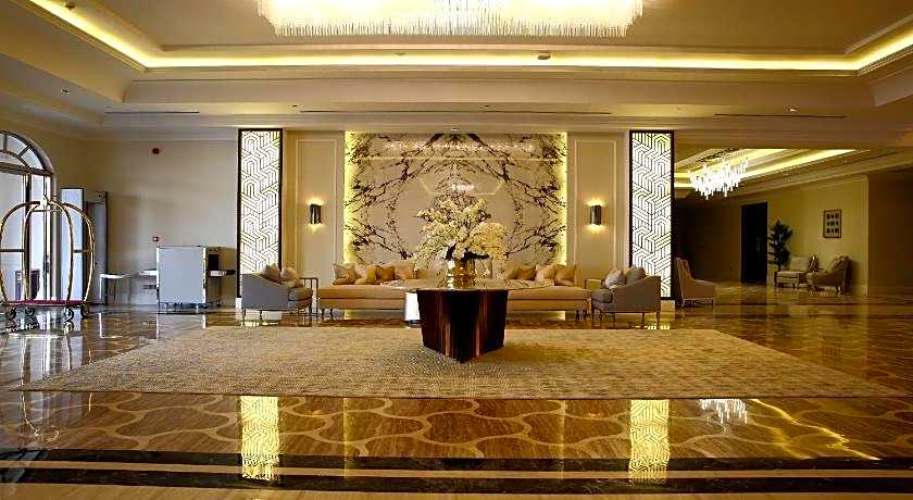 Vittori Palace Hotel and Residences