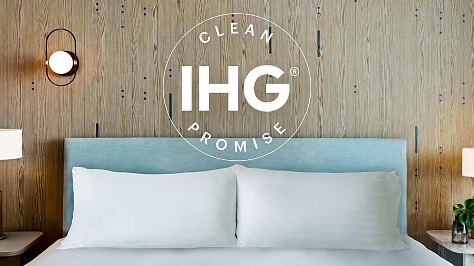 Holiday Inn & Suites Vancouver Downtown By IHG