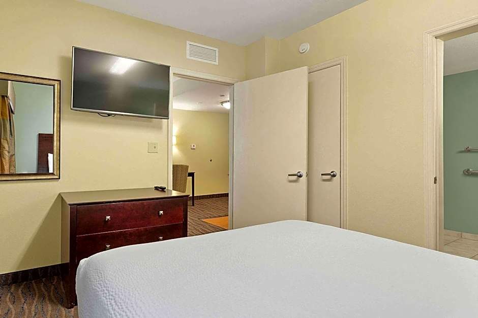 Extended Stay America Premier Suites - Lakeland - I-4
