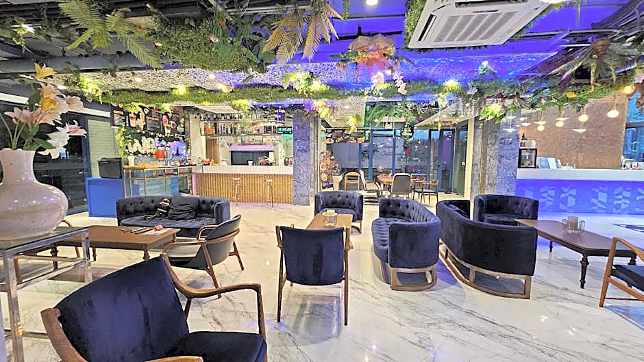 BlueTel Re'sidencE Bangkok IMPACT- 1 Time Drop-Off Service to IMPACT