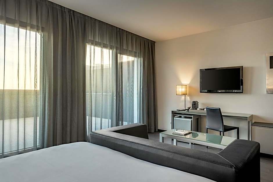 AC Hotel by Marriott Atocha