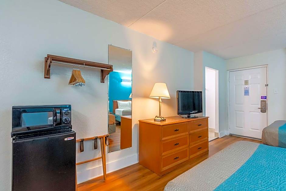 Motel 6-North Little Rock, AR - McCain