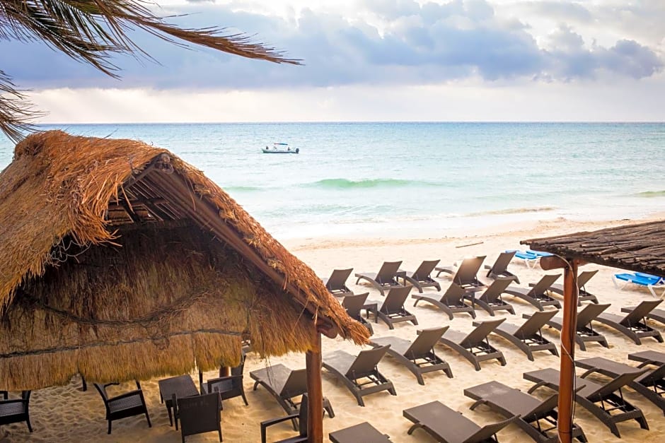 Playa Maya by MIJ - Beachfront Hotel