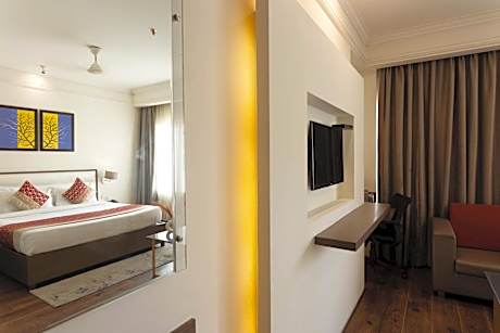 Superior Deluxe Double or Twin Room