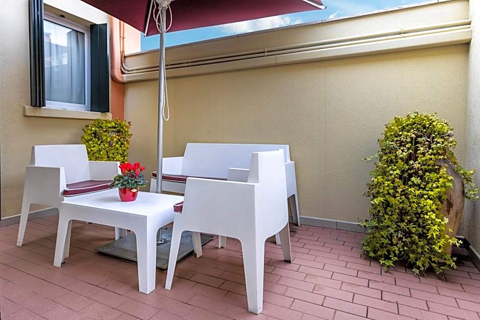 Opera Relais De Charme - Aparthotel