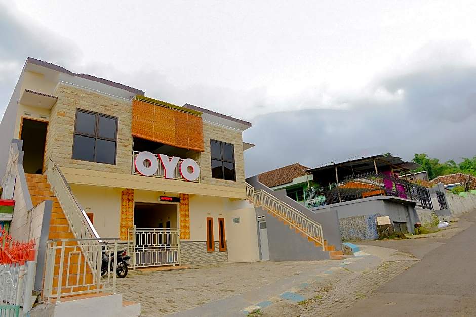 Hotel O Queen Homestay