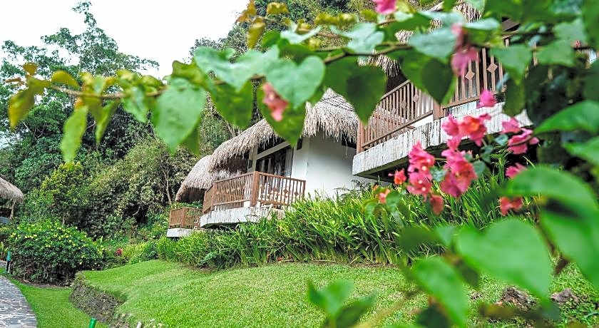 Kelimutu Crater Lakes Eco Lodge