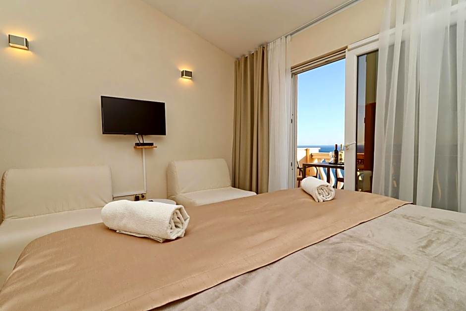 Photo 1 of 22 of Suite