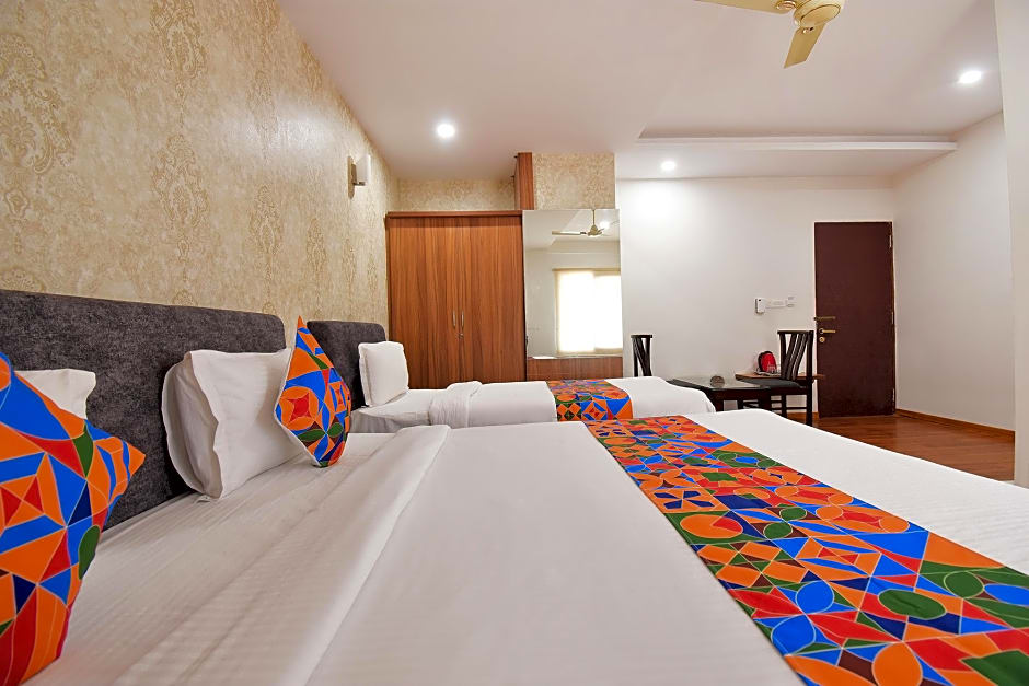FabHotel Dhanvitha Suites