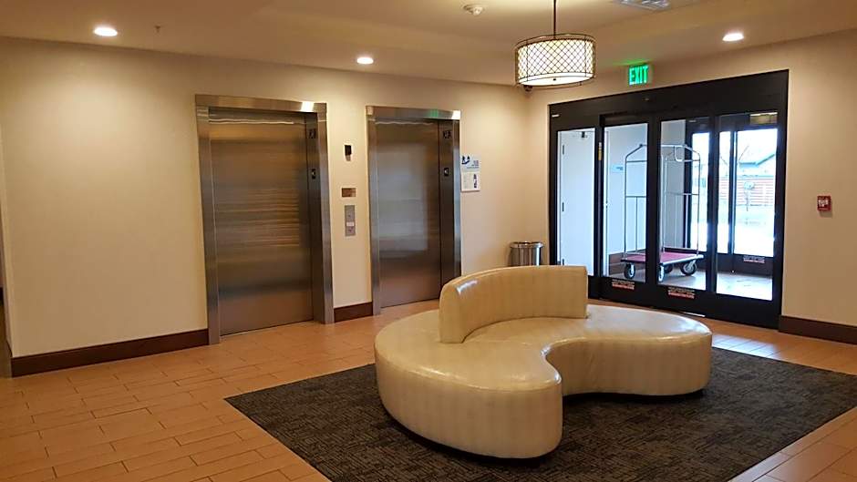 Holiday Inn Express & Suites Springville - South Provo Area By IHG