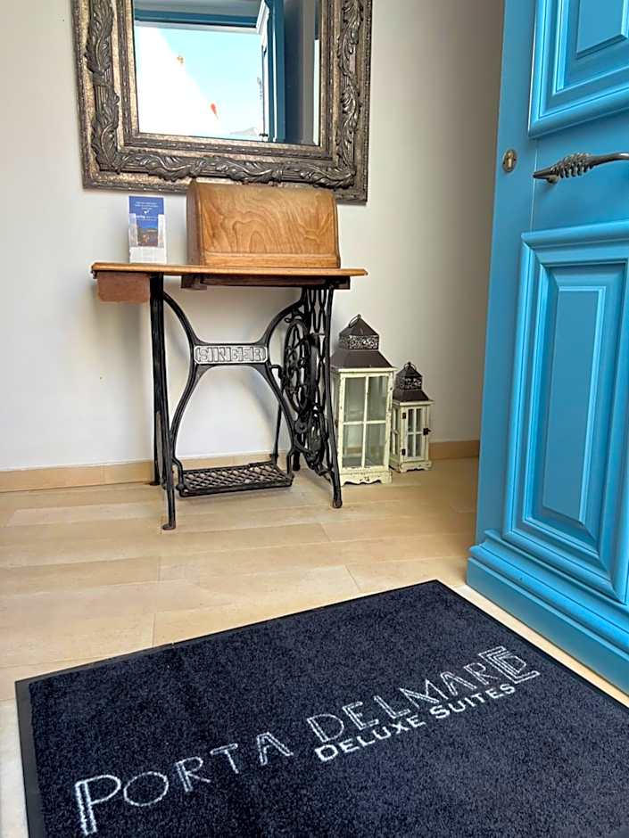 PortaDelMare deluxe suites