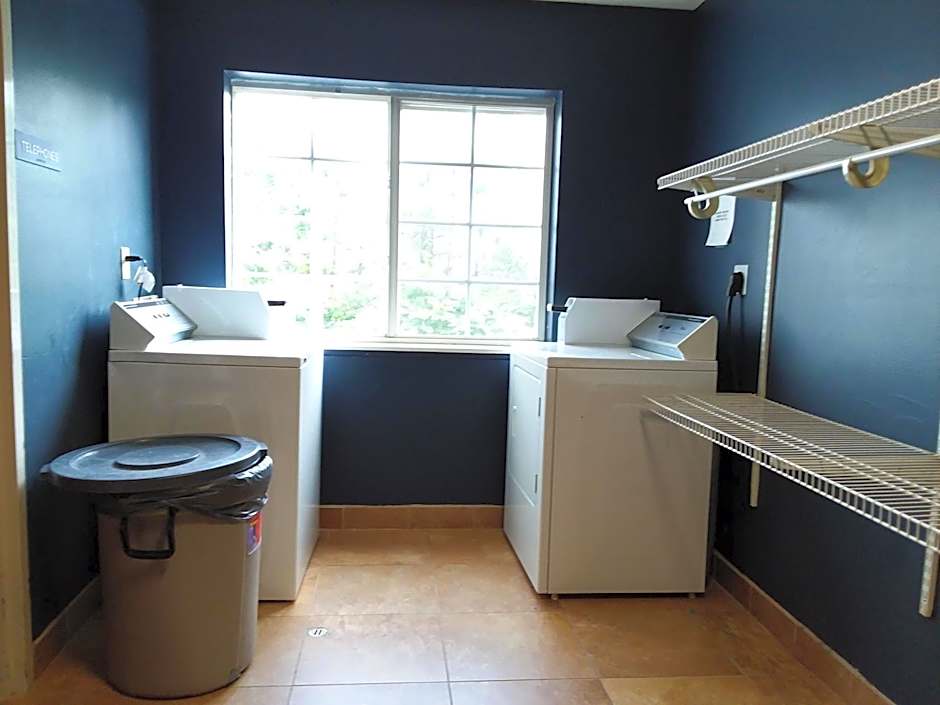 Microtel Inn & Suites By Wyndham Hillsborough