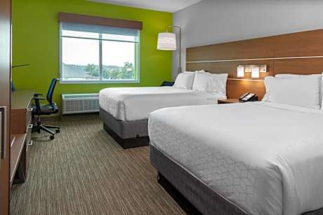 Queen Room with Two Queen Beds - Hearing Accessible/Non-Smoking