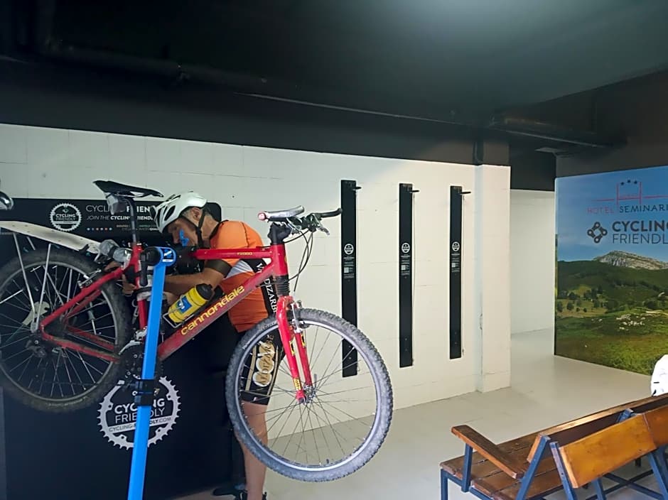 Hotel Seminario Aeropuerto Bilbao