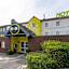 B&B HOTEL Calais Centre St Pierre