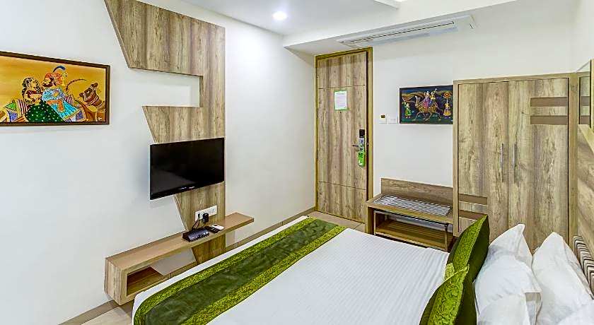 Treebo Daksh Residency