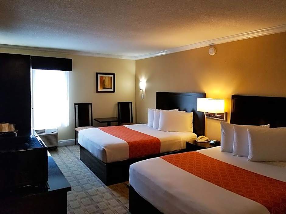 Galleria Palms Orlando - Free Theme Park Shuttles