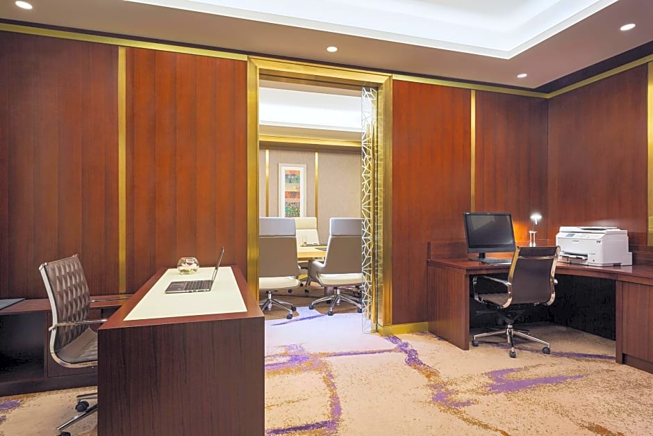 Sheraton Makkah Jabal Al Kaaba Hotel