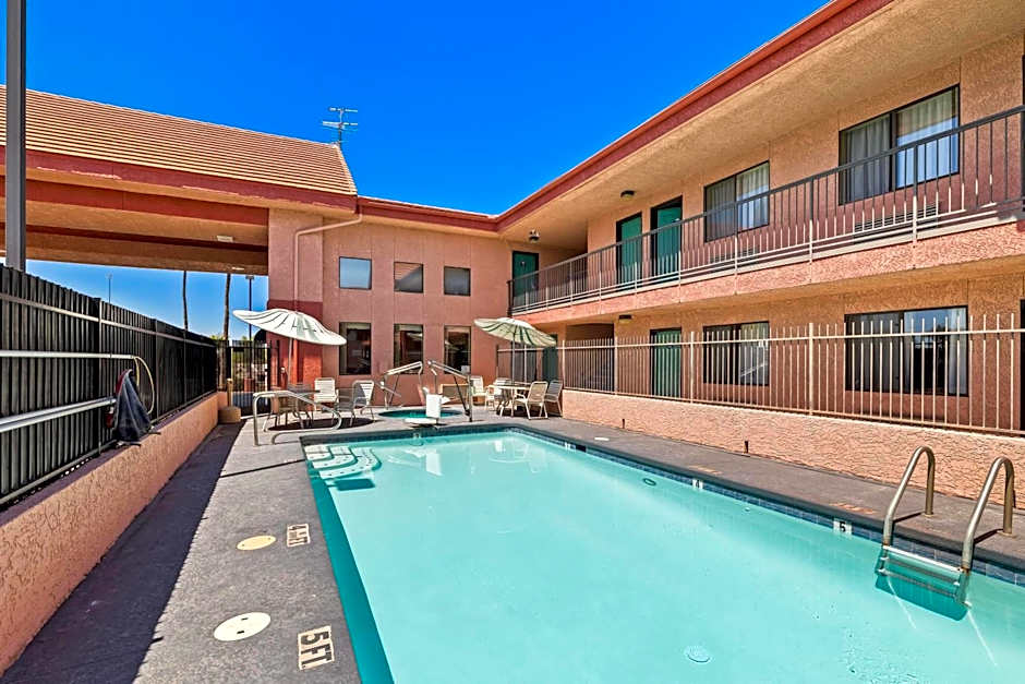 Days Inn by Wyndham Tucson Airport