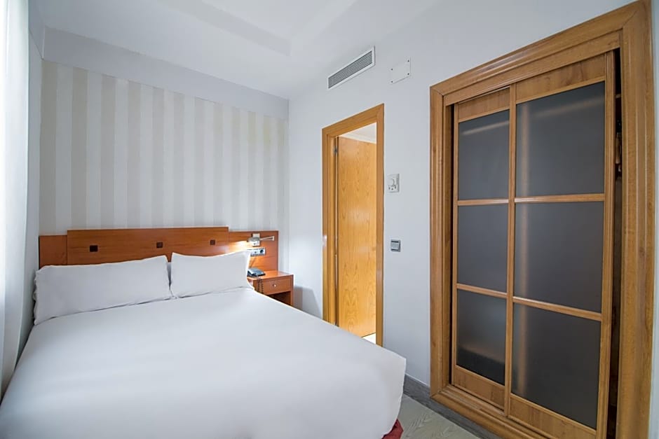 Petit Palace Preciados