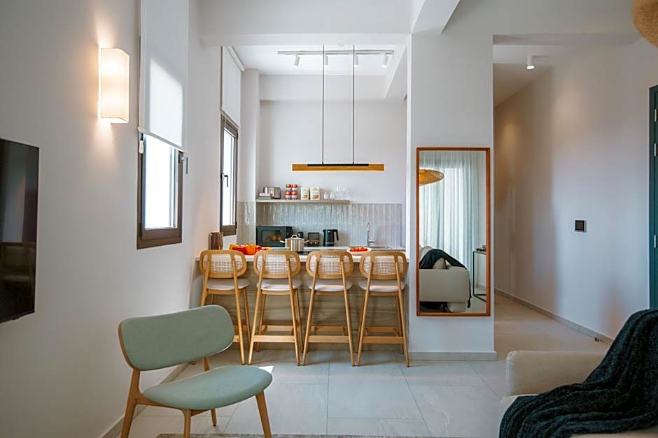 Larnaca LIV & CO Suites