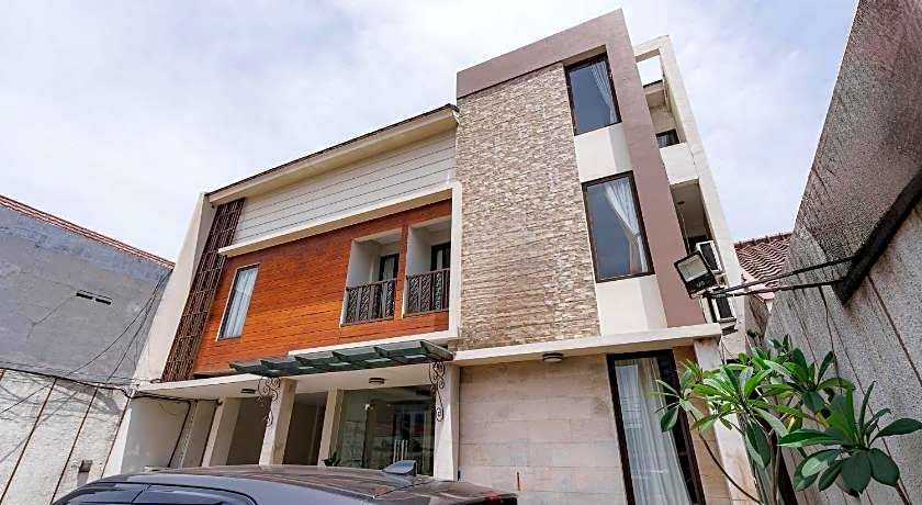 RedDoorz Plus @ TB Simatupang