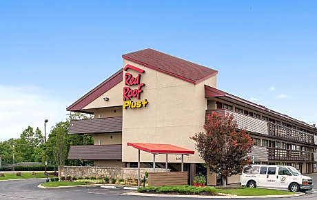 Red Roof Inn PLUS+ Nashville Airport