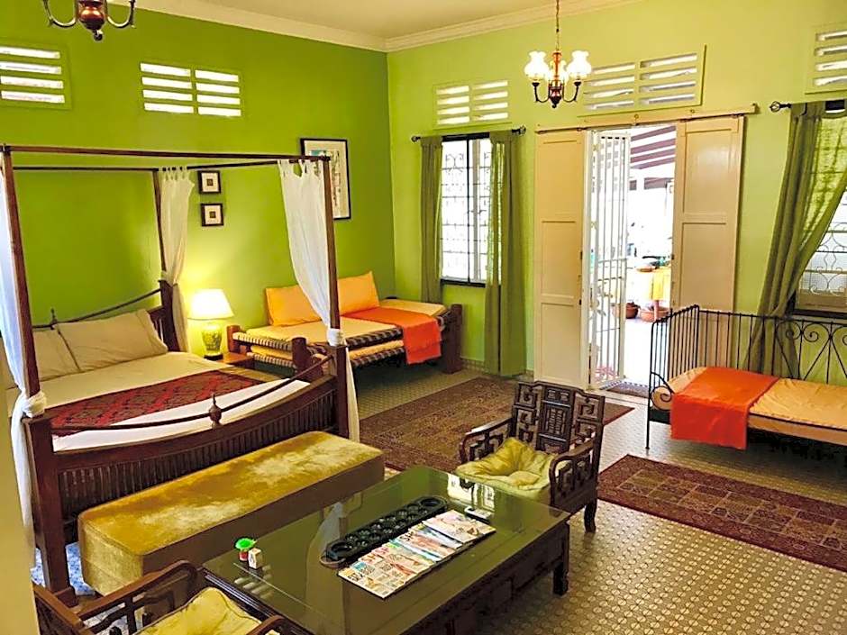 Casugria Dutch Residence 1810