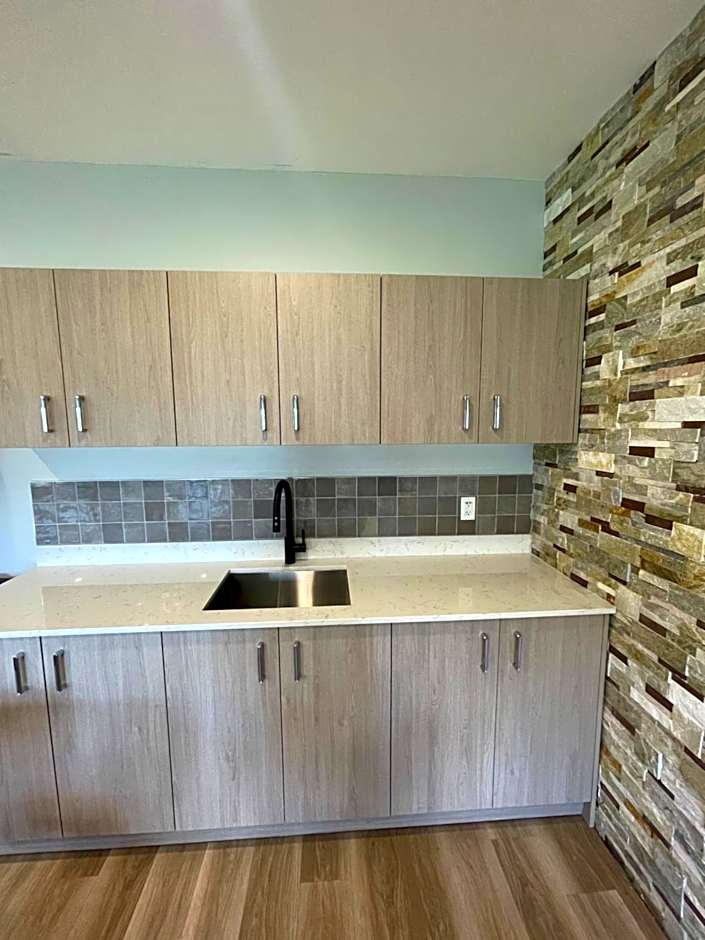 Home Inn & Suites Regina Airport