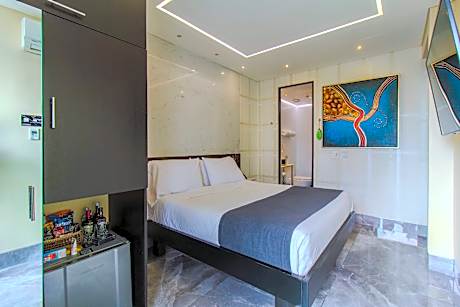 Junior Suite with Jacuzzi