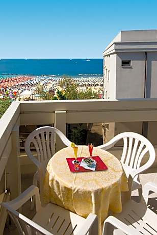 Double Room with Balcony and Sea View