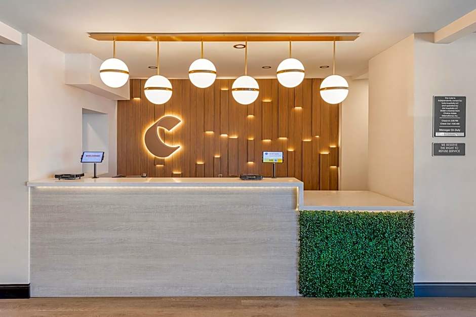 Comfort Inn & Suites Irvine Spectrum