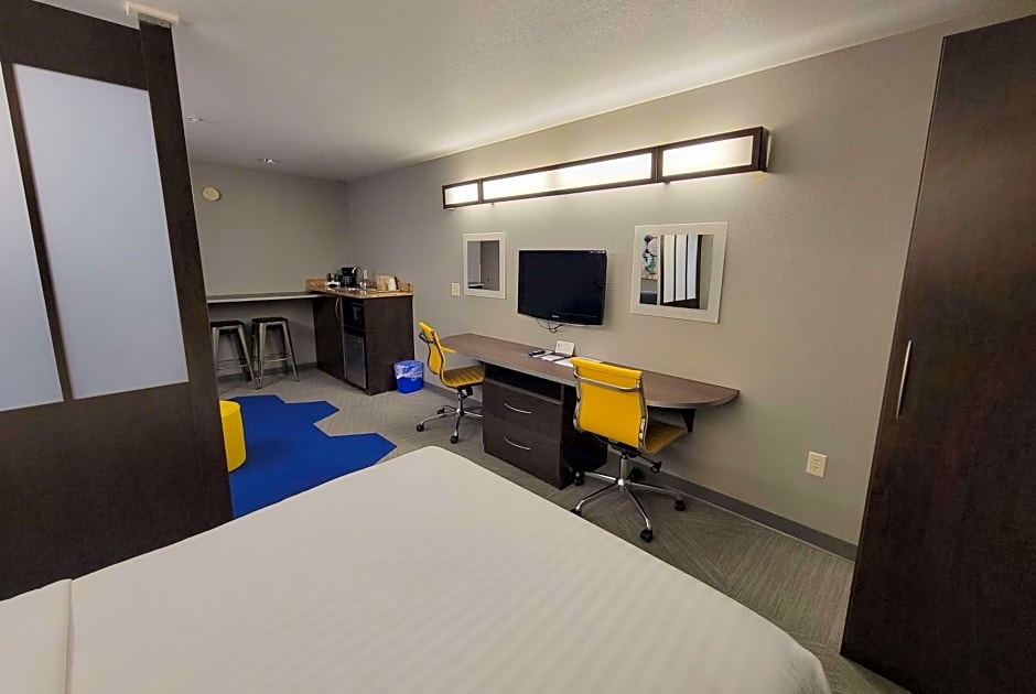 Microtel Inn & Suites By Wyndham Council Bluffs