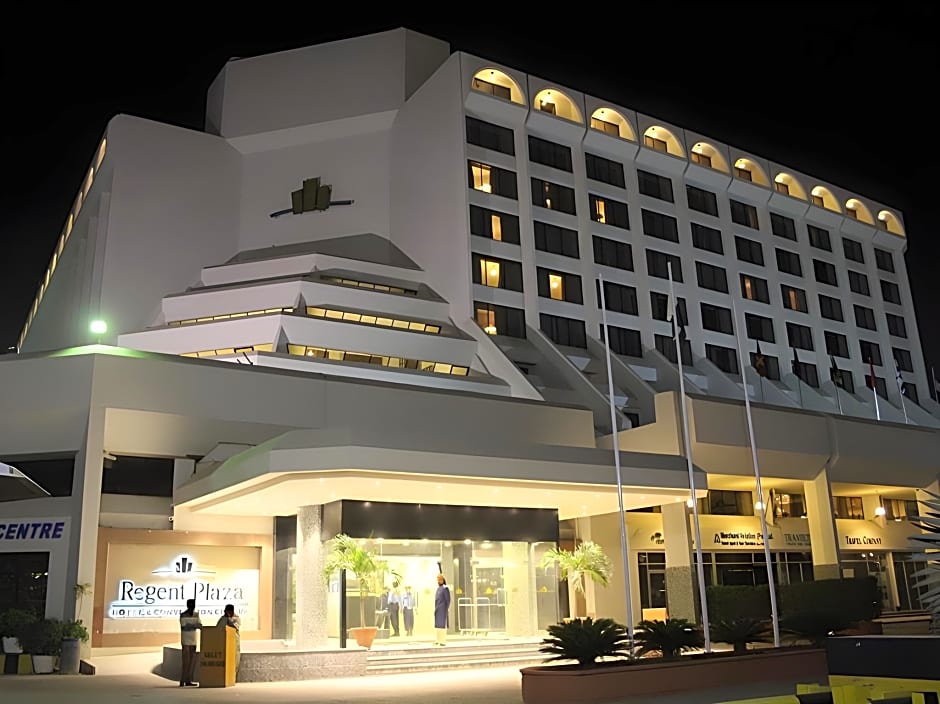Regent Plaza Hotel & Convention Center