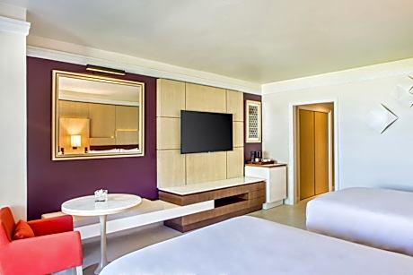 Junior Suite - Oceanfront