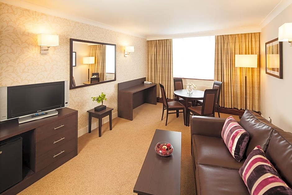 Mercure Maidstone Great Danes Hotel