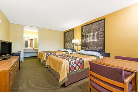 2 Double Beds Non-Smoking