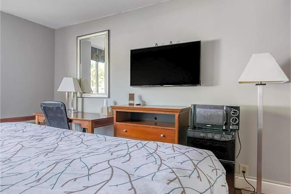 OYO Hotel Memphis TN I-40