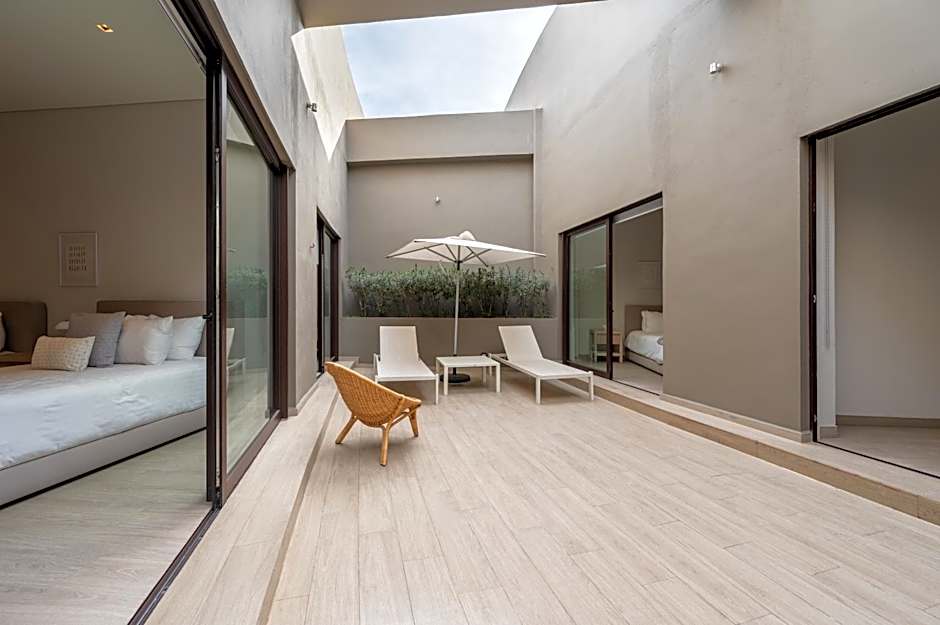 The Paraiso Residences at Marina Cabo
