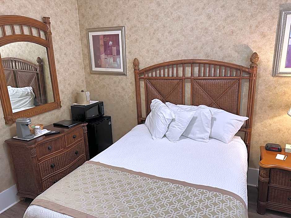 Island House Historic Vacation Rentals