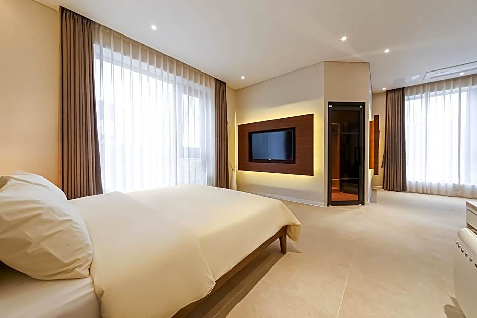 Hermon Hotel