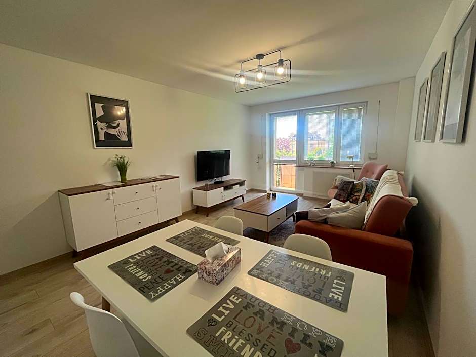 Apartament z balkonem