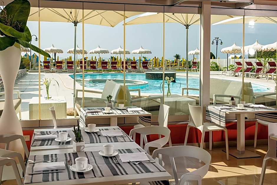 Baia del Mar Beach Boutique Hotel