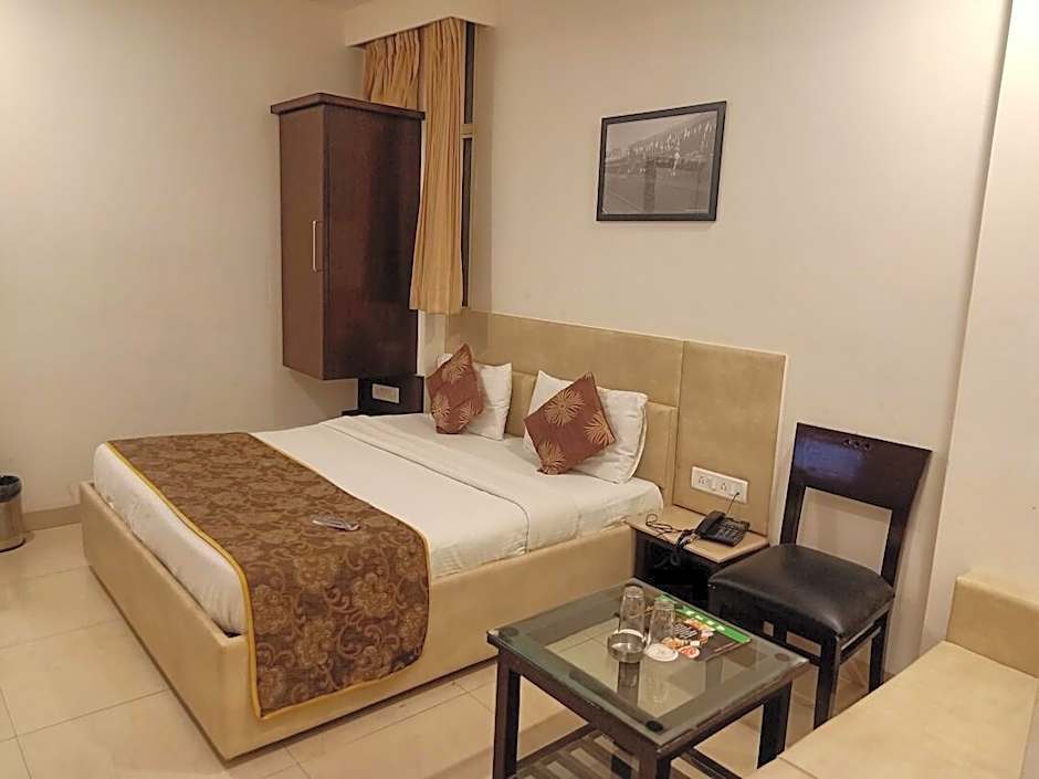 Hotel Shree Palace, Bhopal